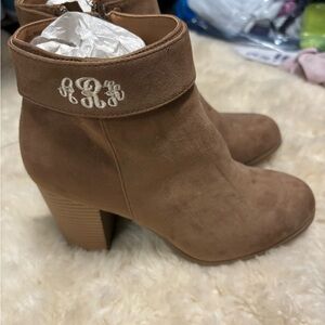 Ankle boot brown size 8